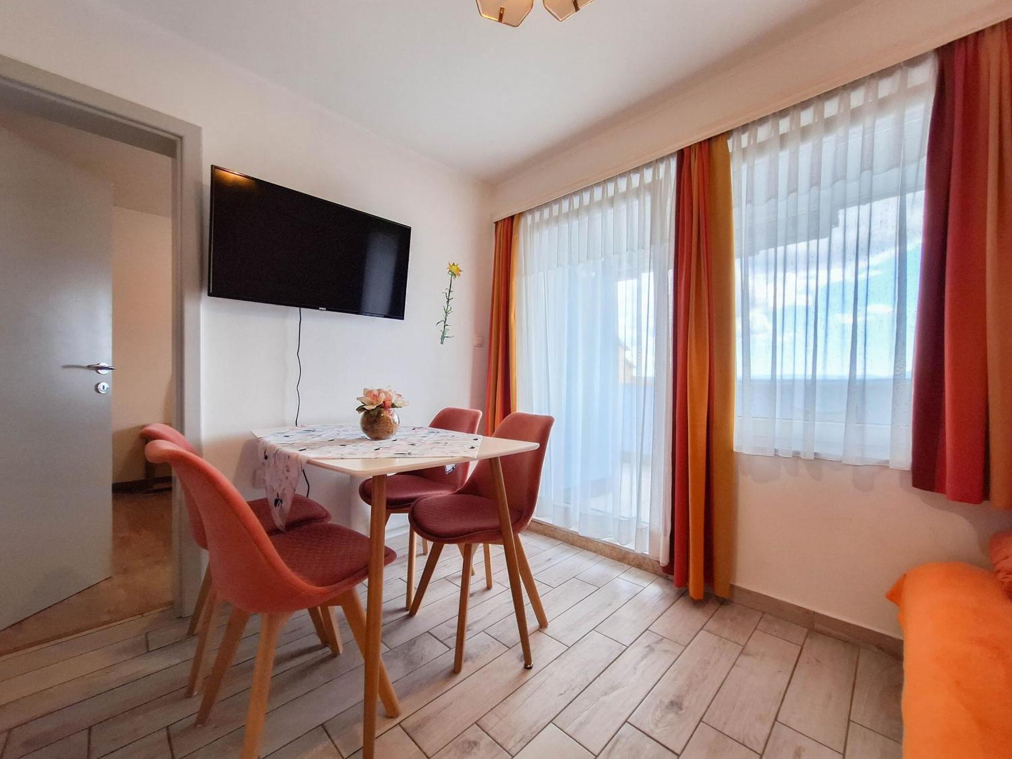 Apartments Frutis Ядраново Экстерьер фото