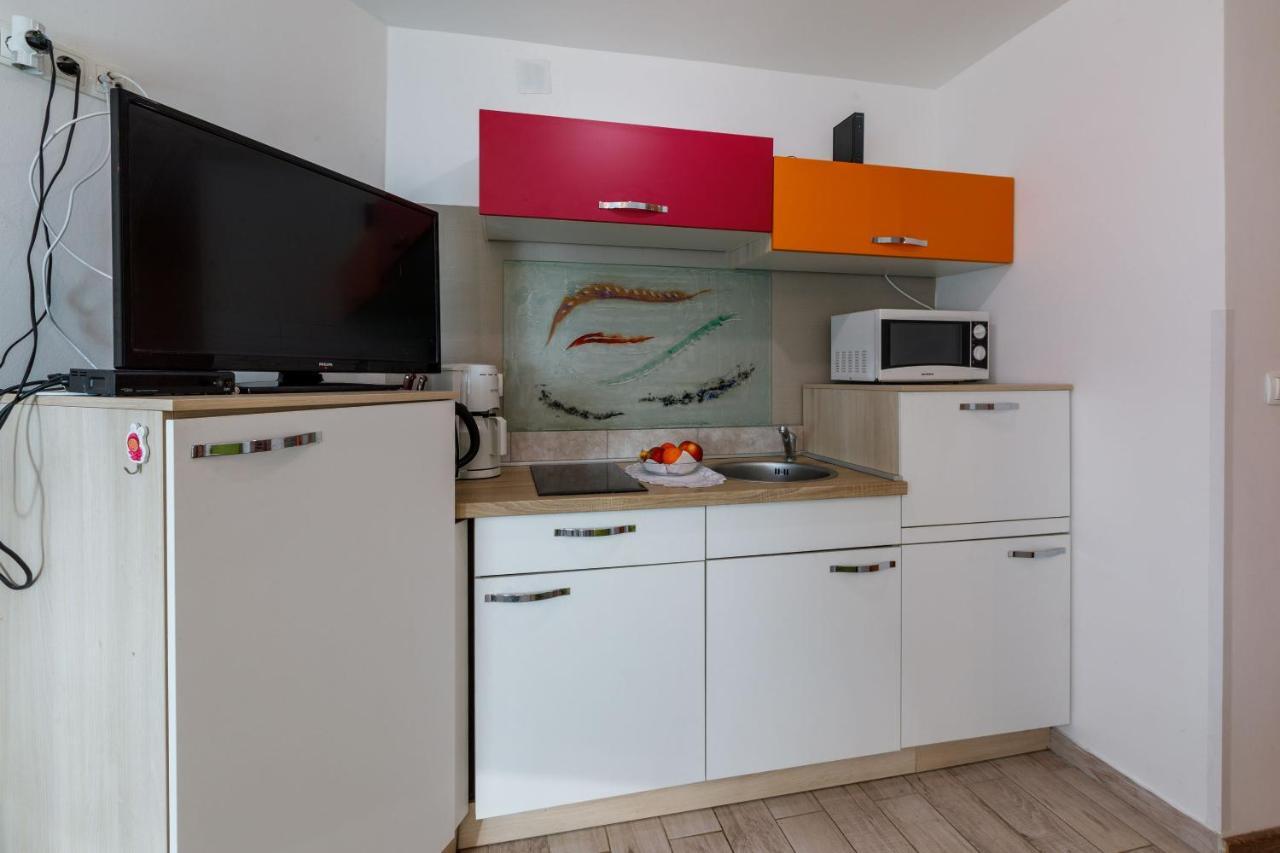 Apartments Frutis Ядраново Экстерьер фото